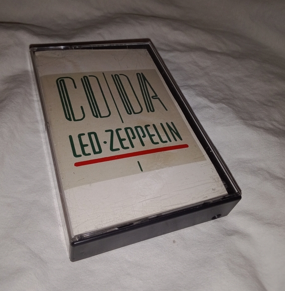 Vintage Led Zeppelin Coda Music Cassette Tape 1982.  In good working condition - Picture 1 of 5